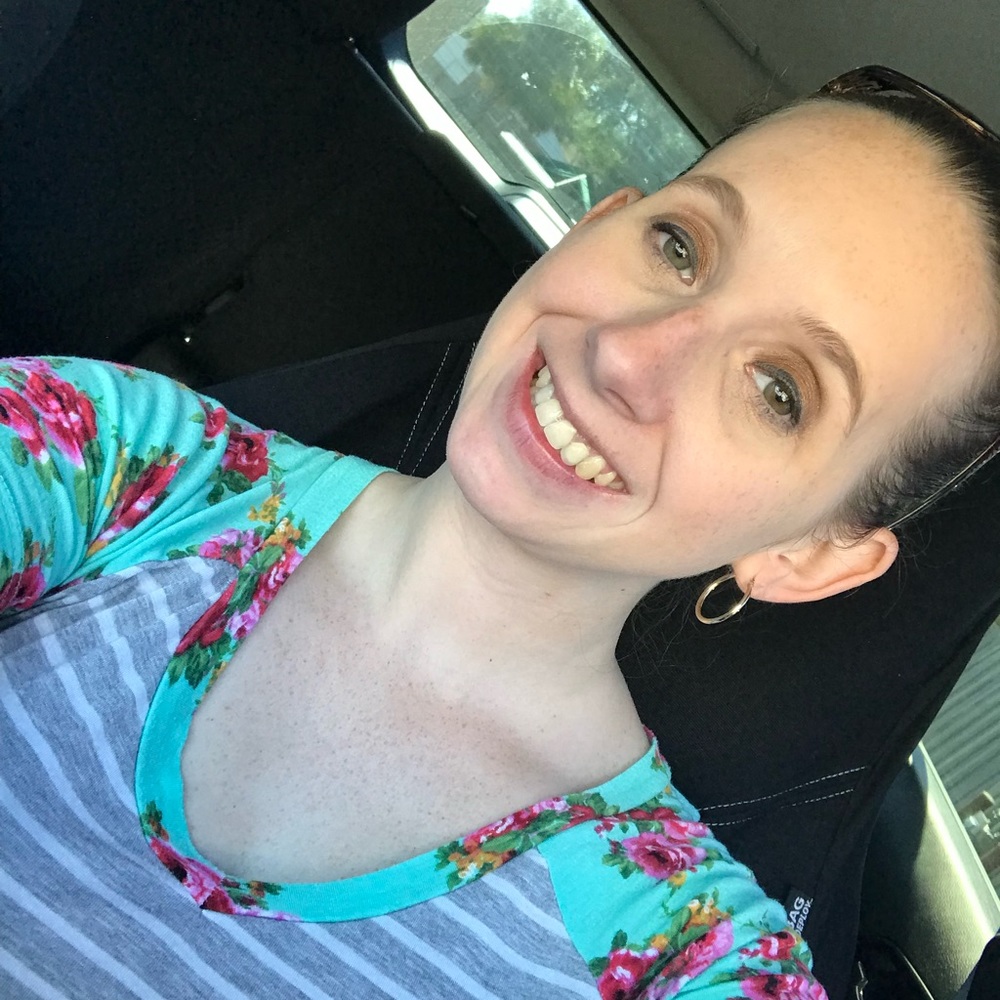 Meet your Posher, Kendra